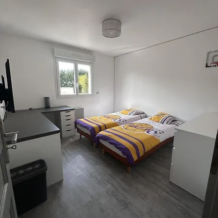 Maison Avec Piscine Chauffee, Plages Du Debarquement