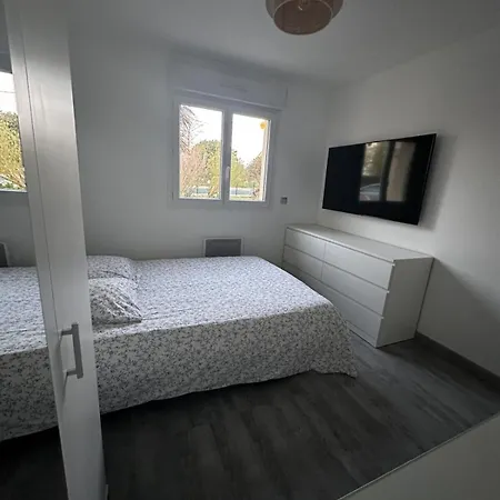 Maison Avec Piscine Chauffee, Plages Du Debarquement