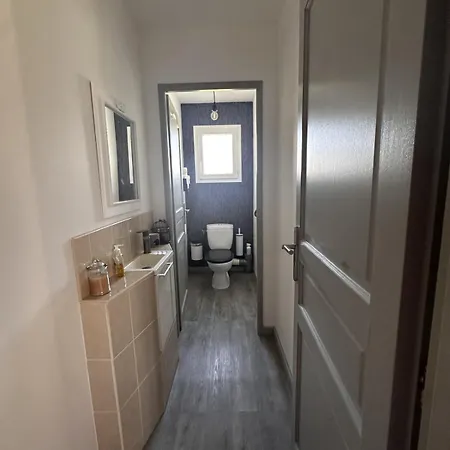 Maison Avec Piscine Chauffee, Plages Du Debarquement بيت للعطل