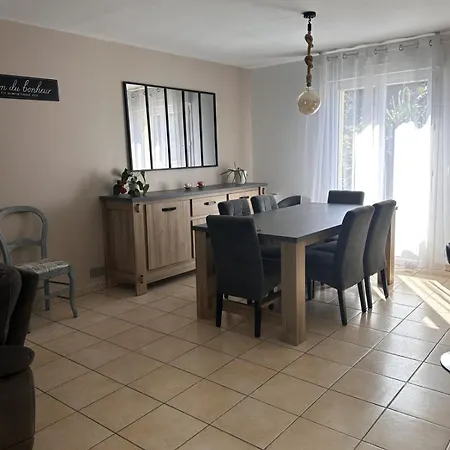 Maison Avec Piscine Chauffee, Plages Du Debarquement