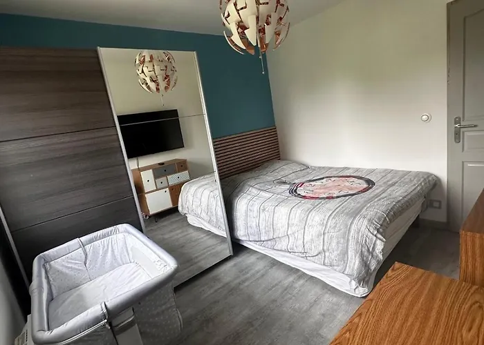 Maison Avec Piscine Chauffee, Plages Du Debarquement Feriehus *