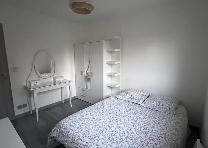 Maison Avec Piscine Chauffee, Plages Du Debarquement Feriehus *