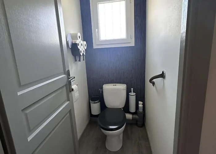 Maison Avec Piscine Chauffee, Plages Du Debarquement