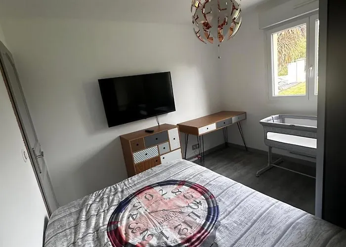 Maison Avec Piscine Chauffee, Plages Du Debarquement Feriehus *