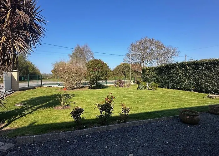 Maison Avec Piscine Chauffee, Plages Du Debarquement Feriehus *